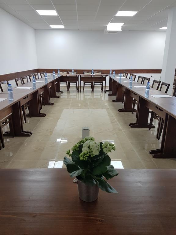 Sinabovite Houses Hotel Badevtsi Ngoại thất bức ảnh