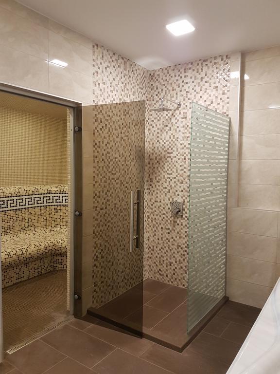 Sinabovite Houses Hotel Badevtsi Ngoại thất bức ảnh