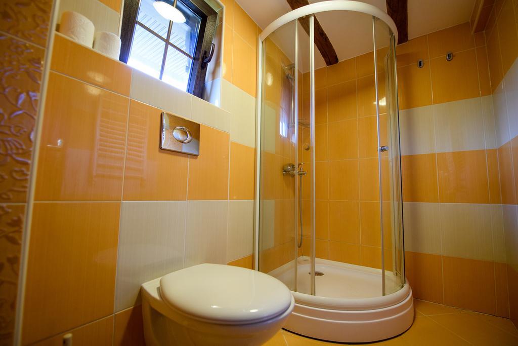 Sinabovite Houses Hotel Badevtsi Ngoại thất bức ảnh