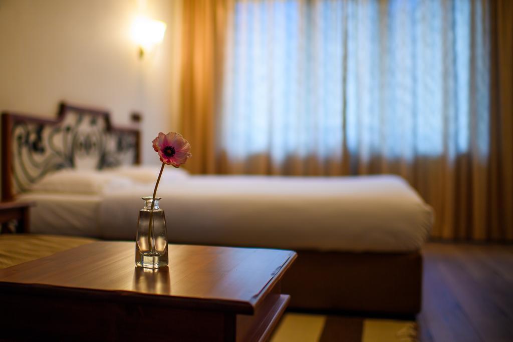 Sinabovite Houses Hotel Badevtsi Ngoại thất bức ảnh